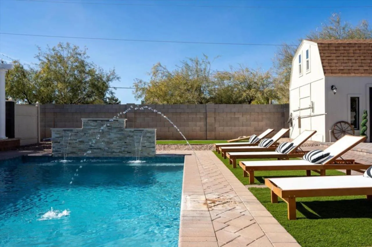 Luxury Mansion, Heated Pool And Spa, Pickleball, Batting Cage, 2 Game Rooms, Speakeasy Scottsdale Tatil Evi